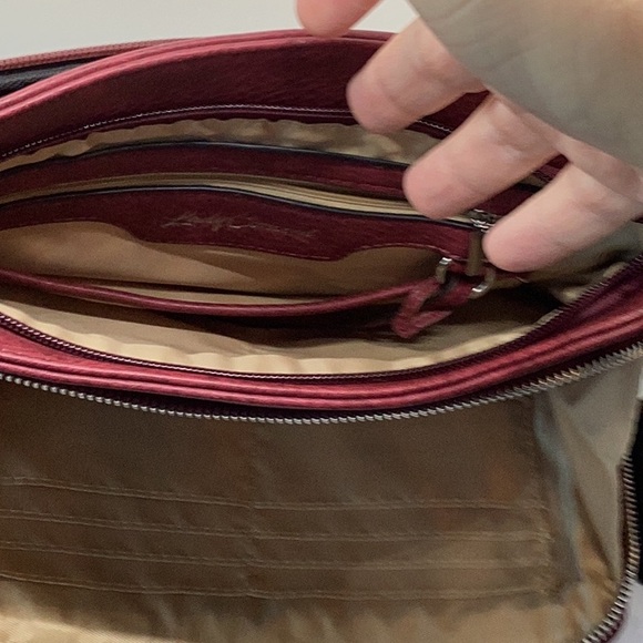 Conceal and Carry Purse - Picture 3 of 4